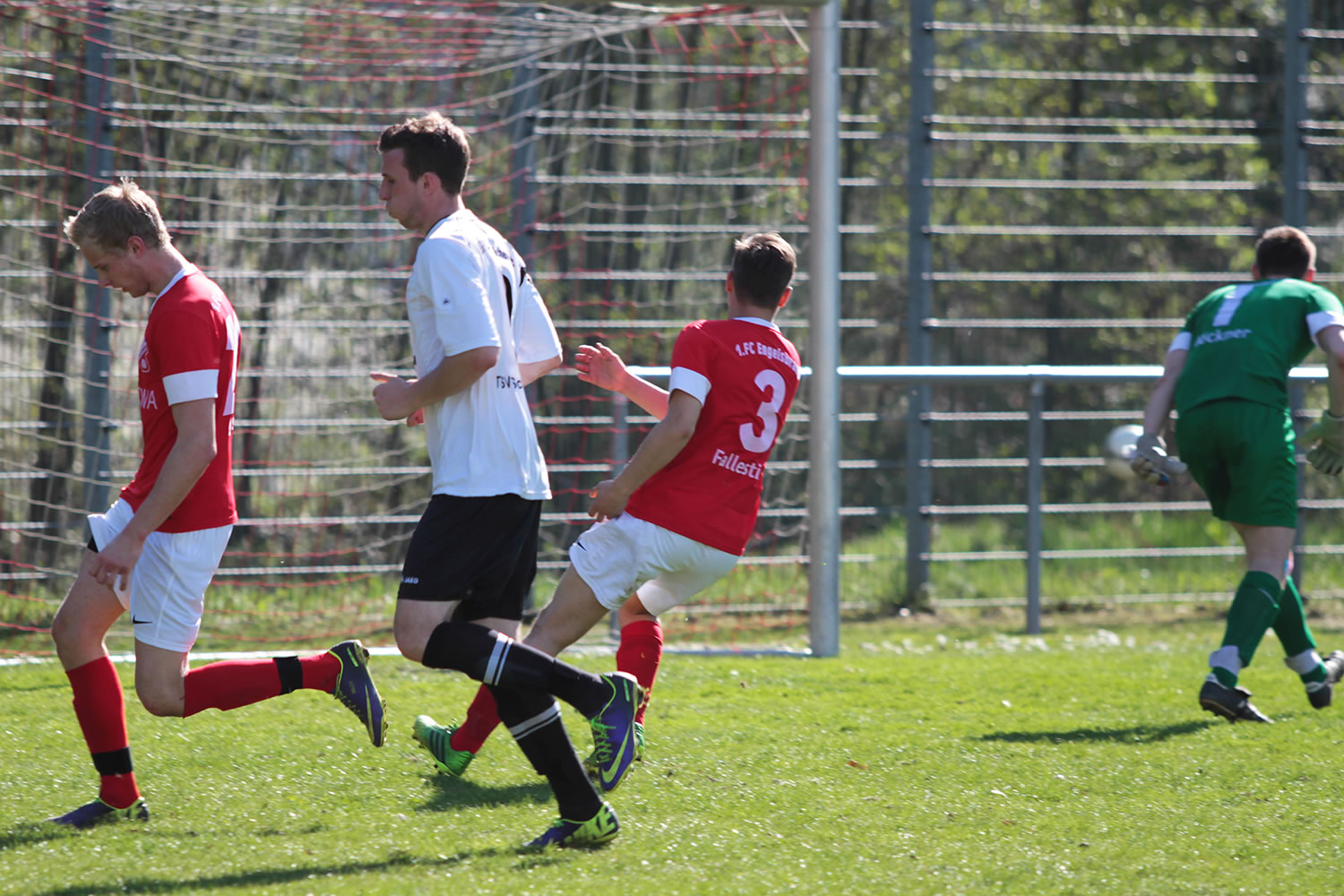 Bild 14/22 Bild 14