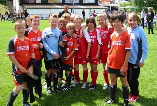 presse_tsv_sportfest09_e-jugend.jpg