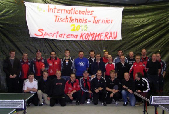 tsv_tischtennis_05.01.10_gruppenbild_presse.jpg