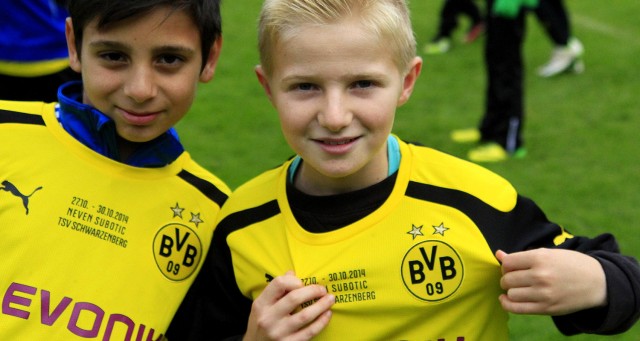 2014-10-27_tsv_bvb-fussballschule__trikot