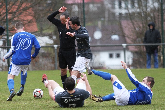 sg2__sg_oberes_enztal_2015-03-29_sitzfussball